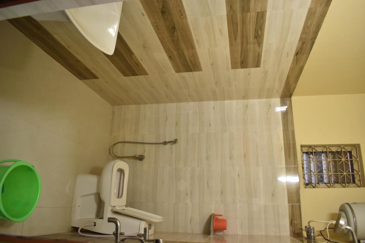 Hotel Suraj Balasore Екстериор снимка